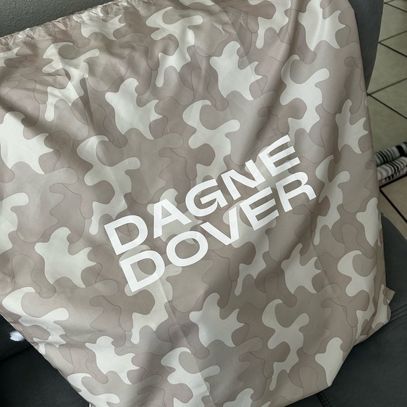 Signature Tote Graphite - Picture 5 of 10